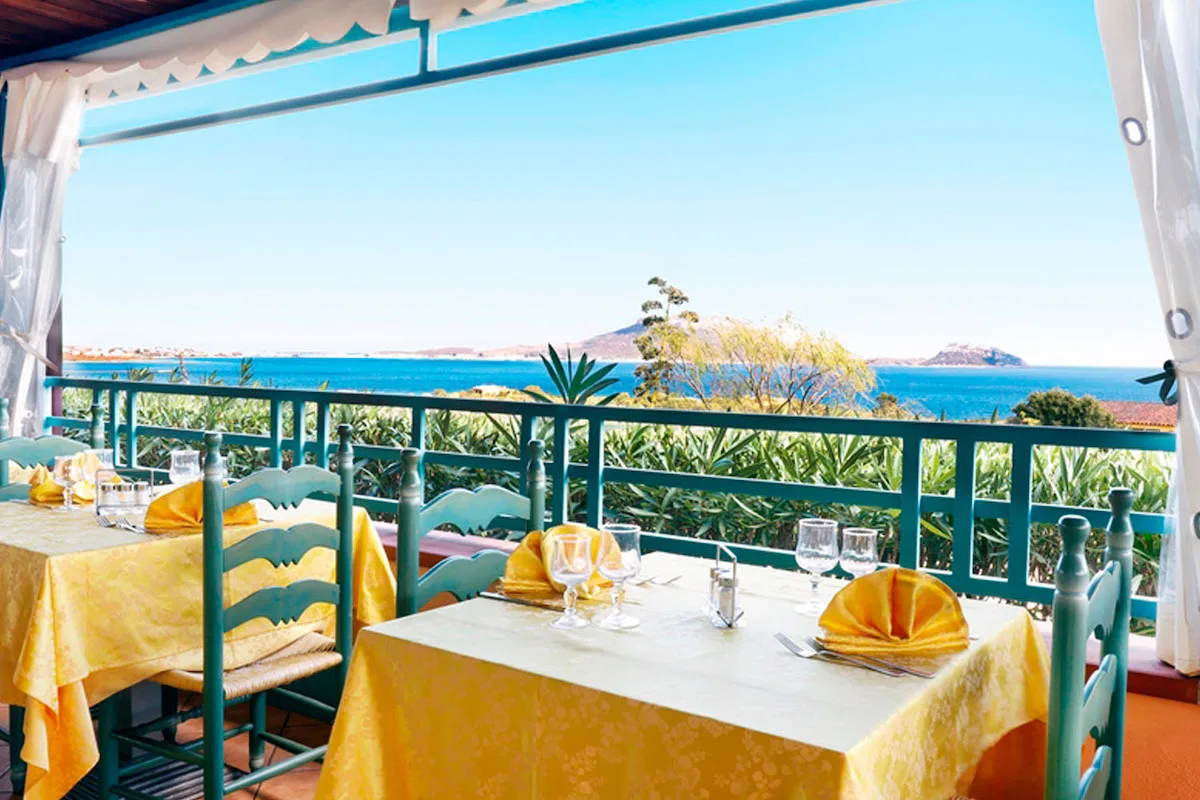 Club Hotel Baia Aranzos 13 club-hotel-baia-aranzos-ristorante-02