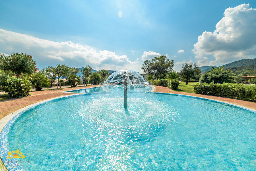 garden beach resort piscina bambini