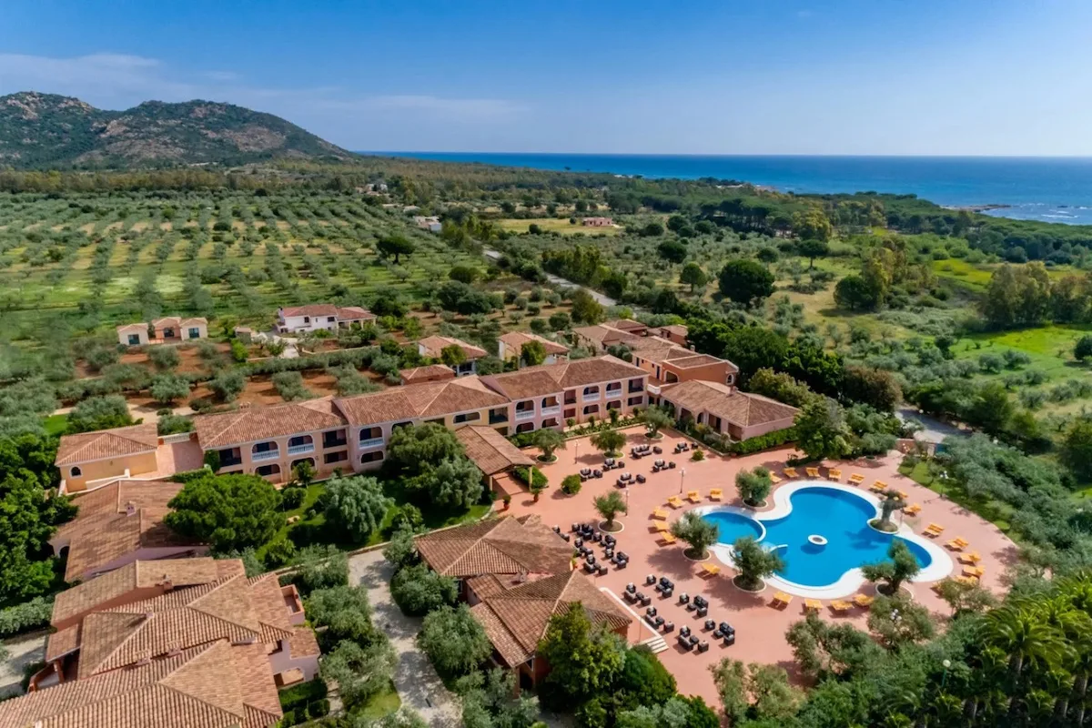 giardini di cala ginepro panoramica 01