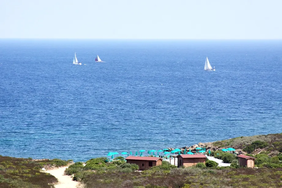 Club Hotel Baia Aranzos 6 hotel-baia-aranzos-spiaggia-03