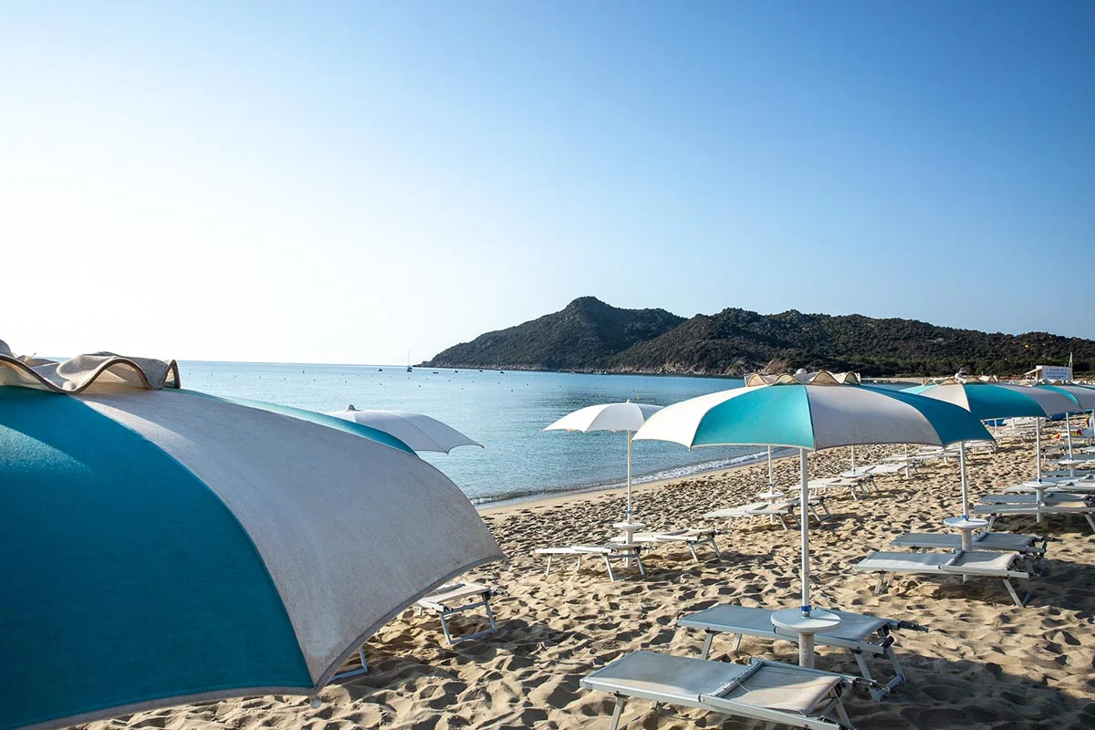 Limone Beach Resort 16 spiaggia Cala Sinzias Limone Beach Resort