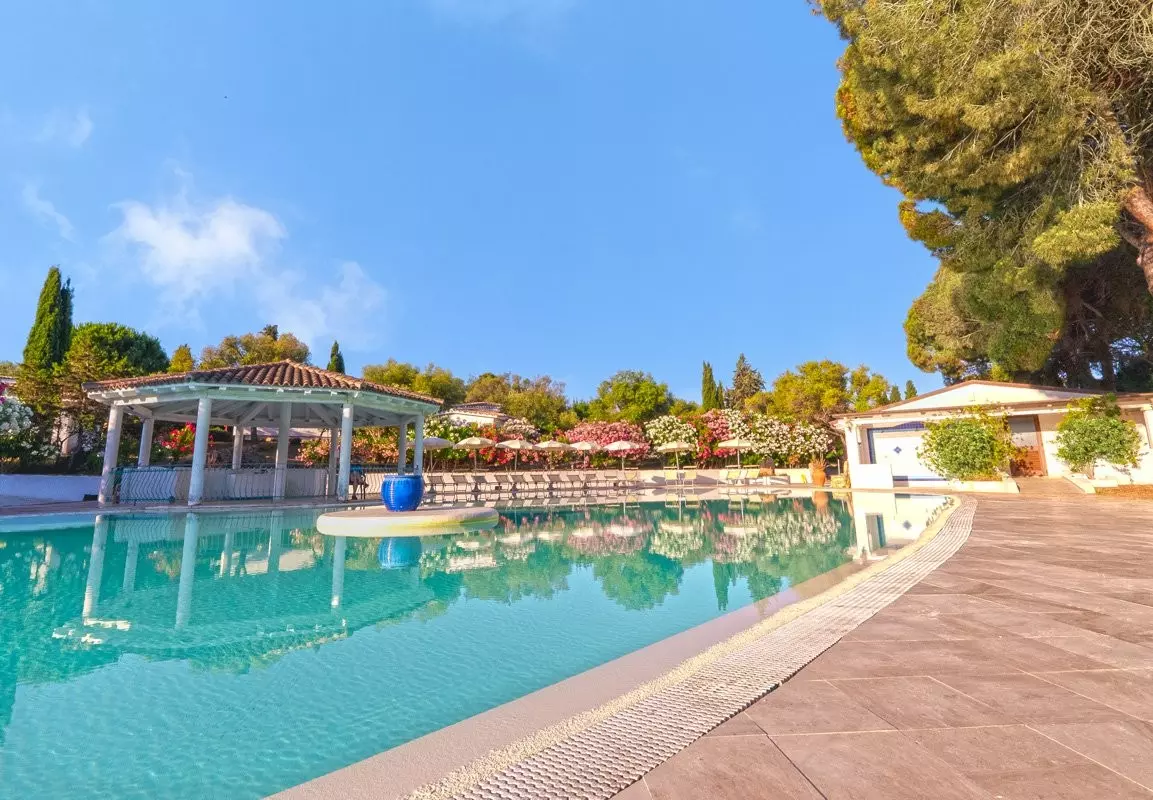 Veraclub Porto Istana 19 veraclub-porto-istana-piscina-04