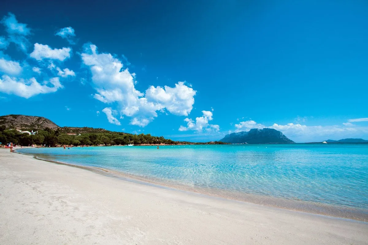 Veraclub Porto Istana 15 veraclub-porto-istana-spiaggia-1