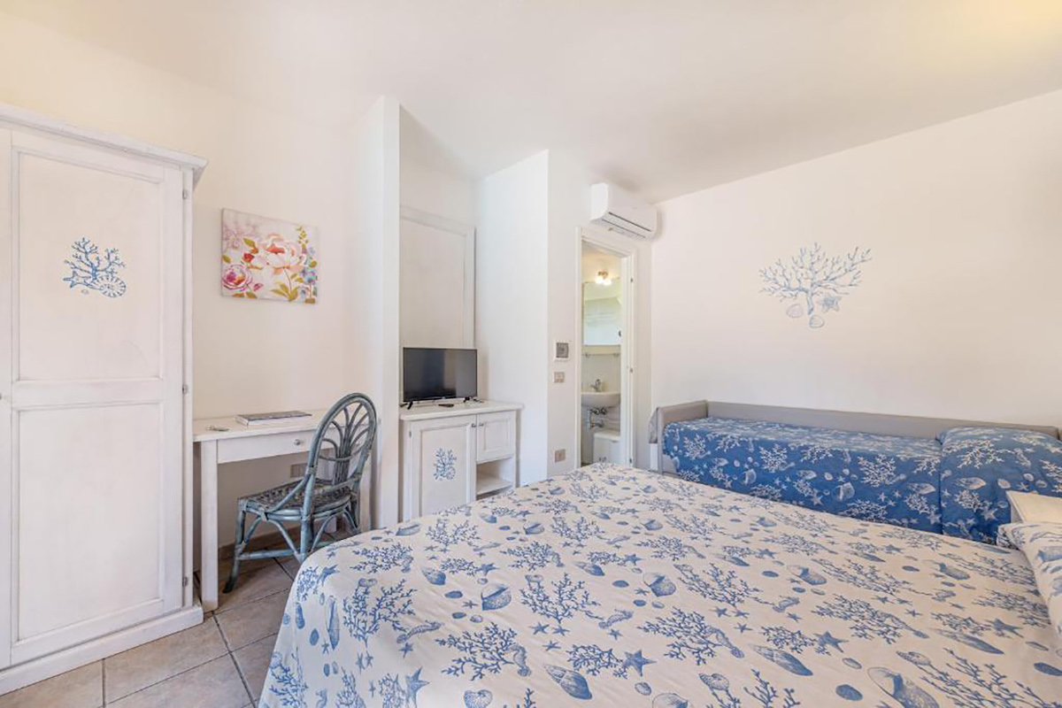 Villaggio Marina Manna 9 villaggio-marina-manna-camera-superior-03