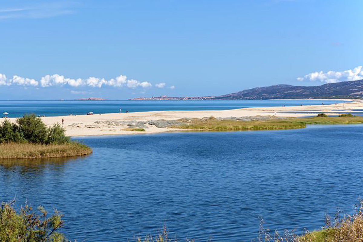 Villaggio Marina Manna 35 villaggio-marina-manna-spiaggia-02